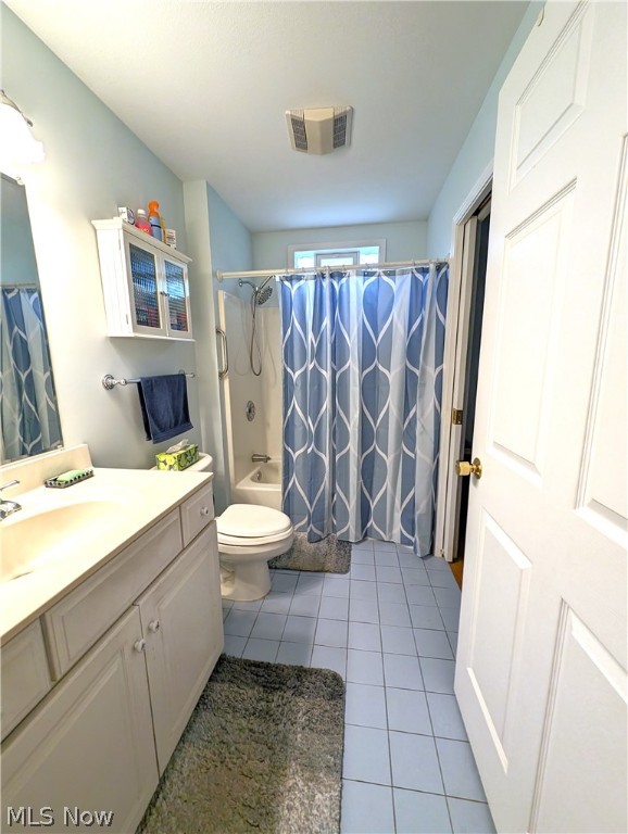 Legends Condos Ph 4 - Residential