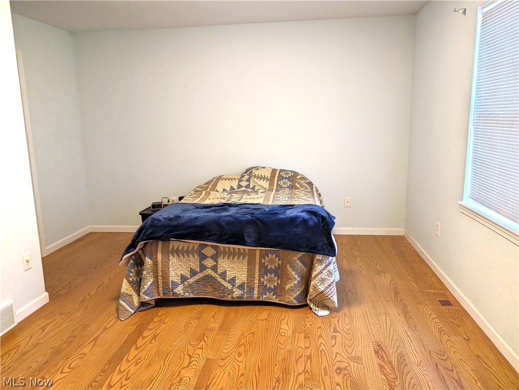 Legends Condos Ph 4 - Residential