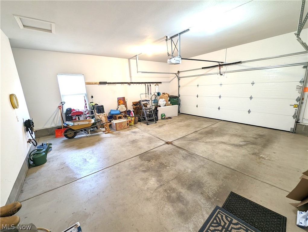 Legends Condos Ph 4 - Residential