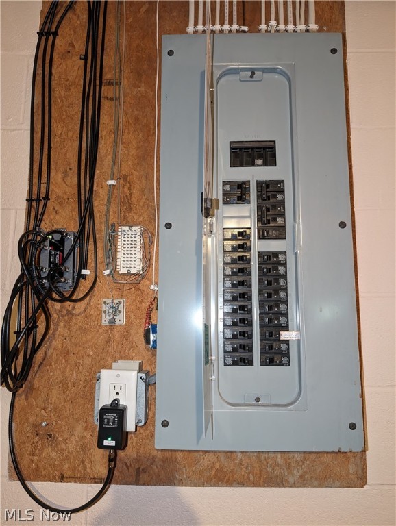 Legends Condos Ph 4 - Residential