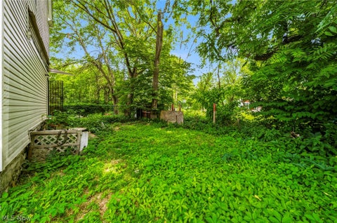 Tiny photo for 3257 E 56th Place, Cleveland, OH 44127 (MLS # 5240162)