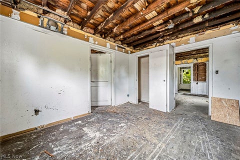 Tiny photo for 3257 E 56th Place, Cleveland, OH 44127 (MLS # 5240162)