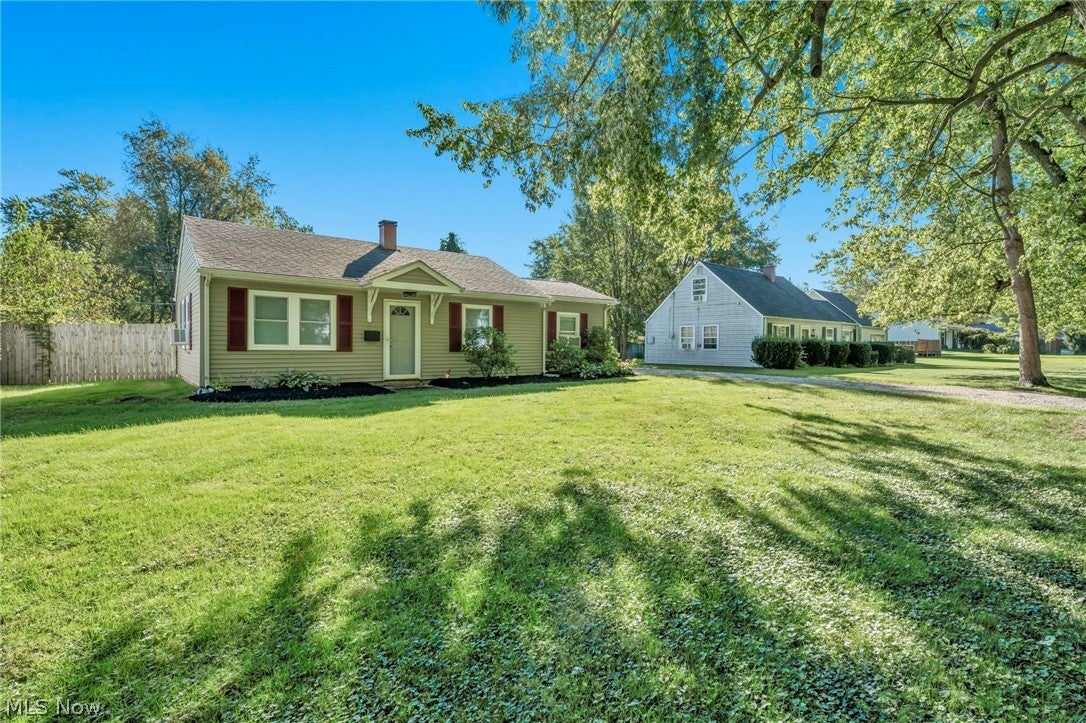 1869 Clyde Road
