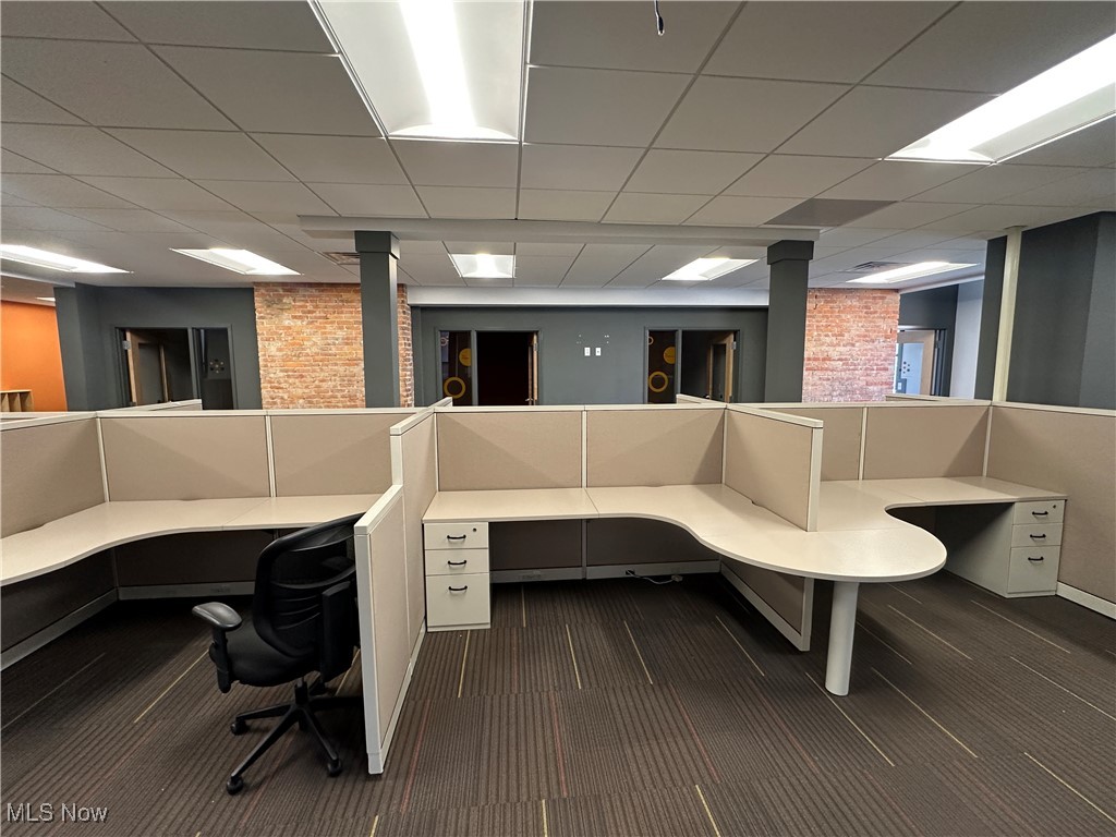 Cleveland, Ohio 44115, United States, ,Residential,Pending,25747