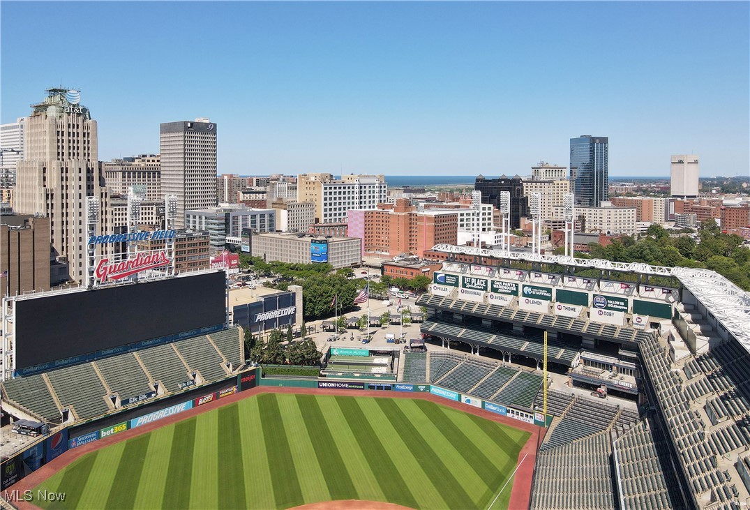 Cleveland, Ohio 44115, United States, ,Residential,Pending,25747