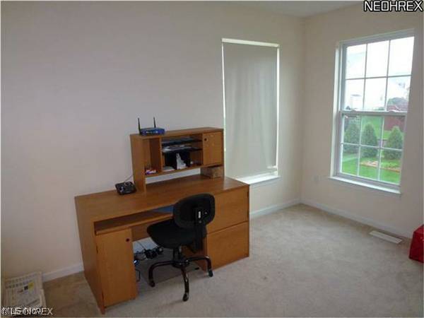 Creekside Estates Ph I - Residential Lease