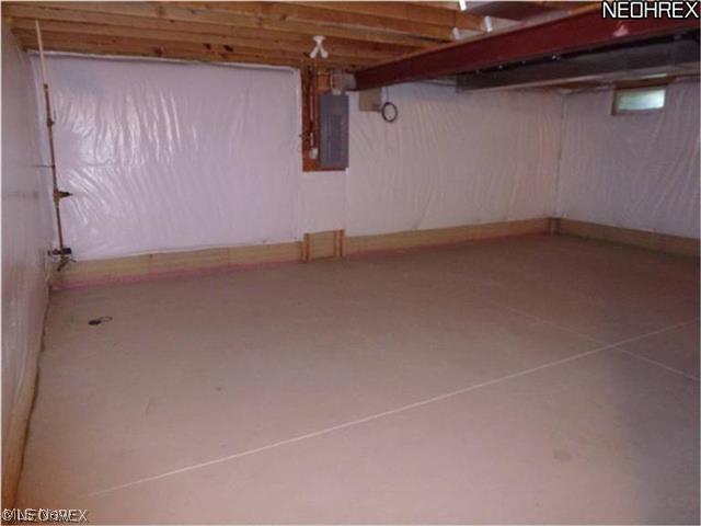 Creekside Estates Ph I - Residential Lease