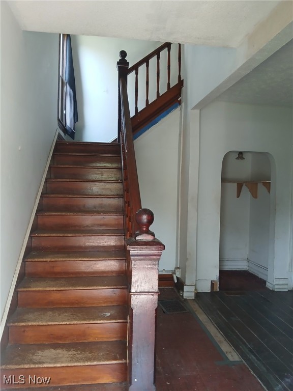 Selah Chamberlain Tes Allotme - Residential