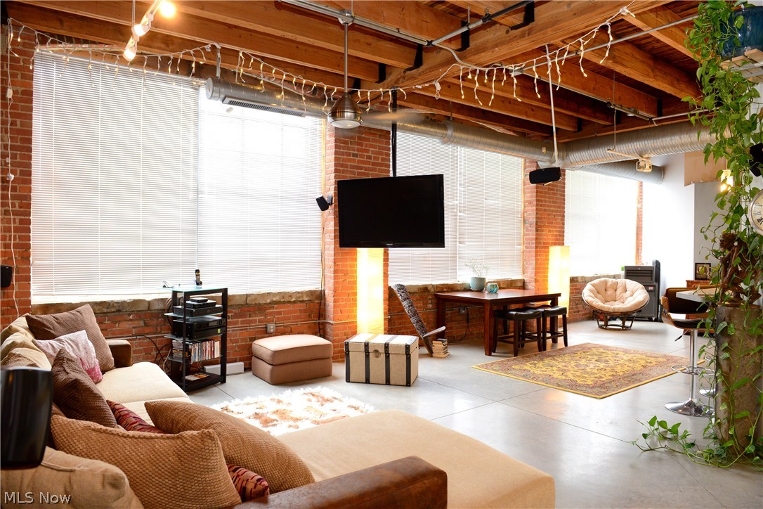 Ruth Curtiss Allotment - Commercial Sale