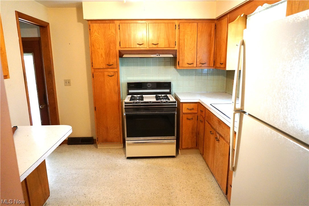 Country Club Estates 02 - Residential