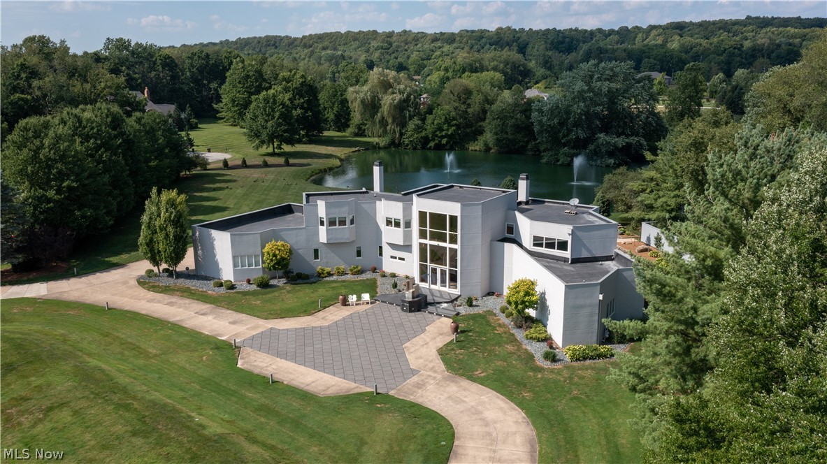 Photo 1 of 35 — 4735 Mallard Pond Drive, Bath, OH 44333