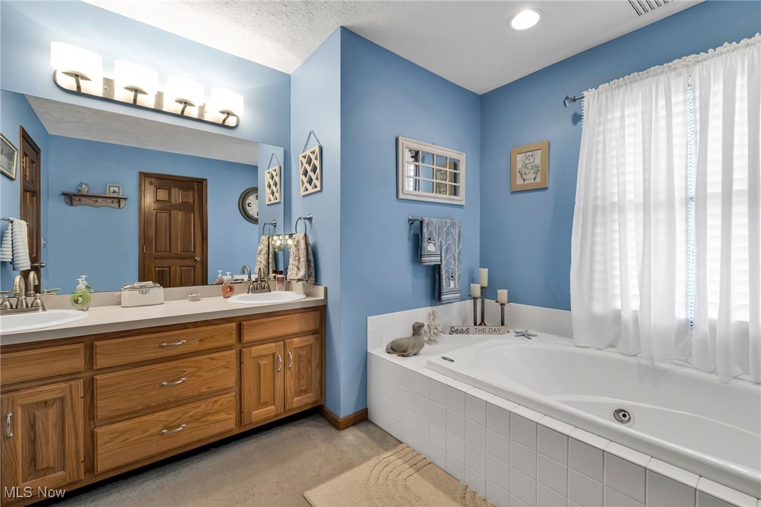 2816 Quail Run Court, Lexington, Ohio image 28