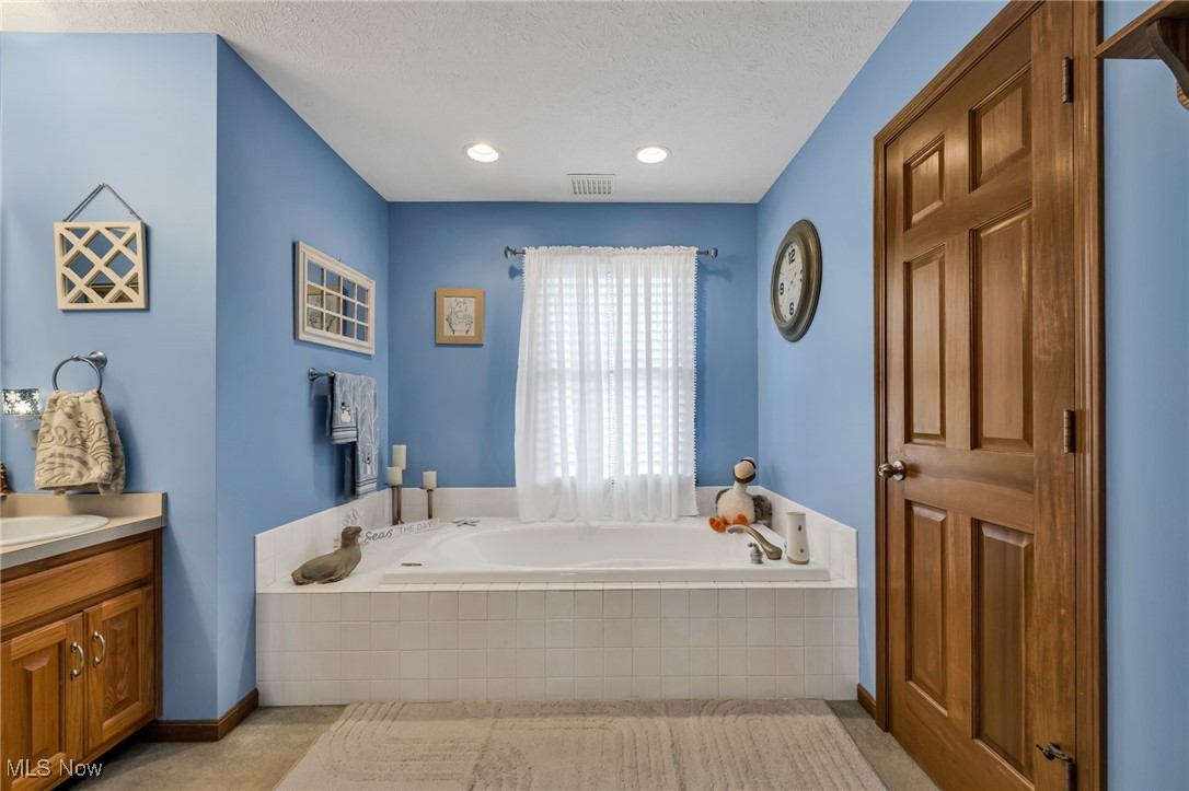 2816 Quail Run Court, Lexington, Ohio image 27