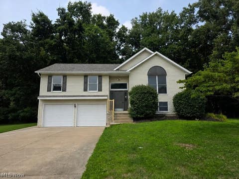 Homes For Sale - 5177 Emil Avenue<br/> Navarre, OH 44662