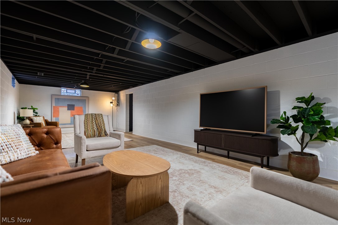 Hallmark Estate #2 - Residential