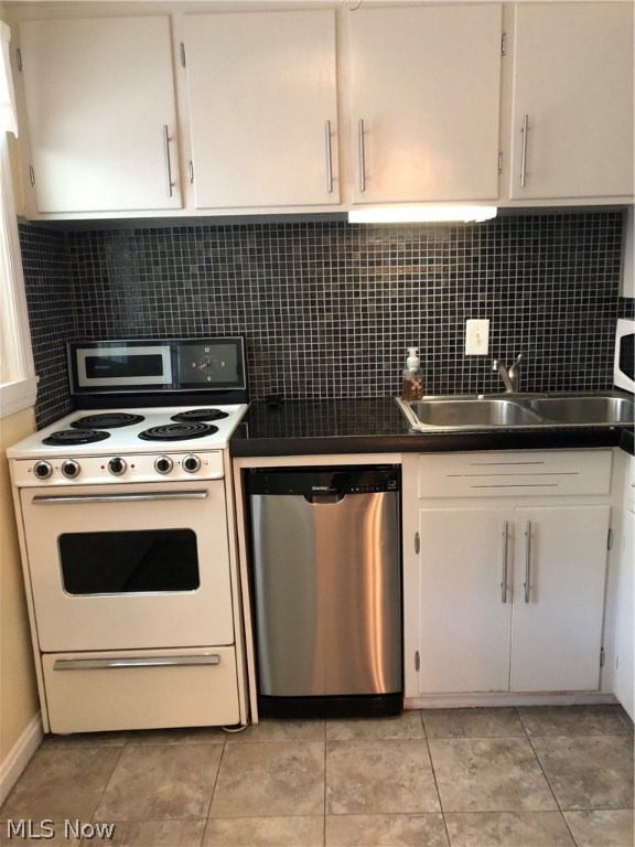 Oak Park - Residential Lease