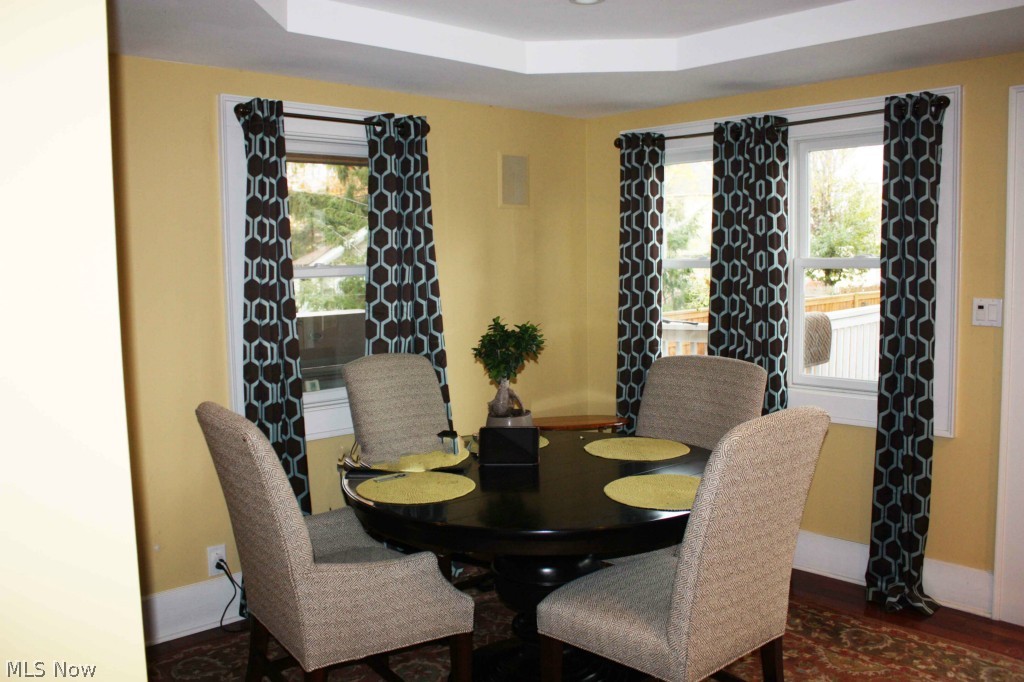 Between Detroit and Franklin Avenues - Residential