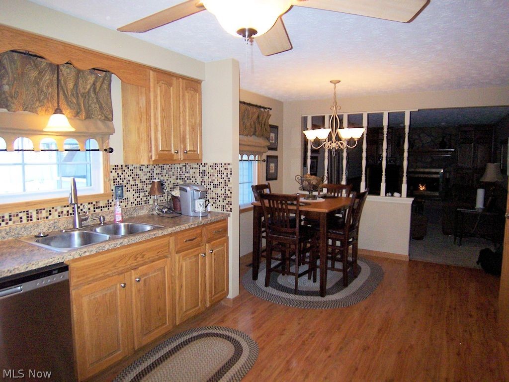 Meanderwood 4 - Residential