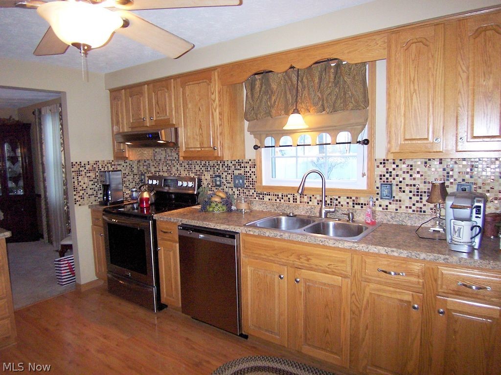 Meanderwood 4 - Residential