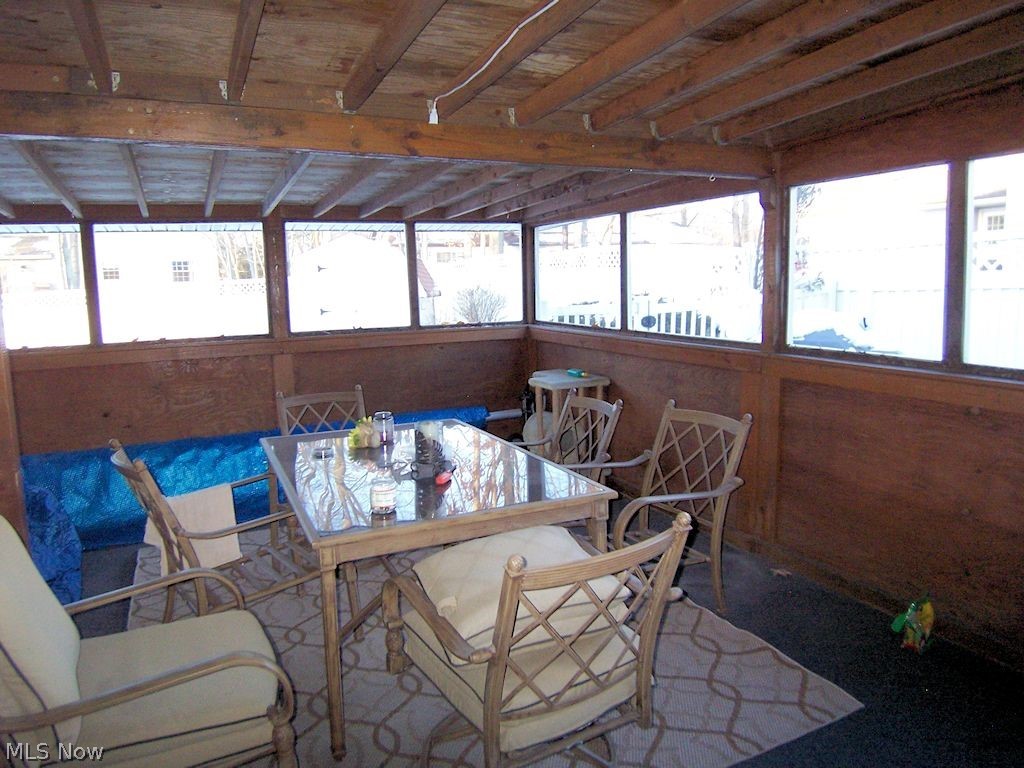 Meanderwood 4 - Residential