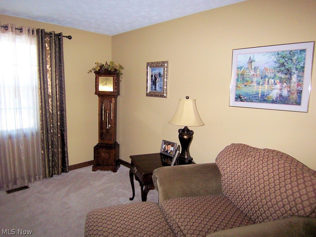 Meanderwood 4 - Residential