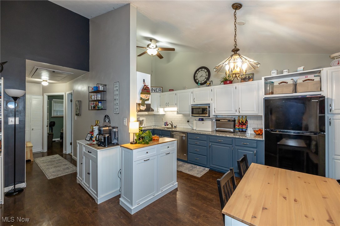 Riveroaks Terrace Condo - Residential