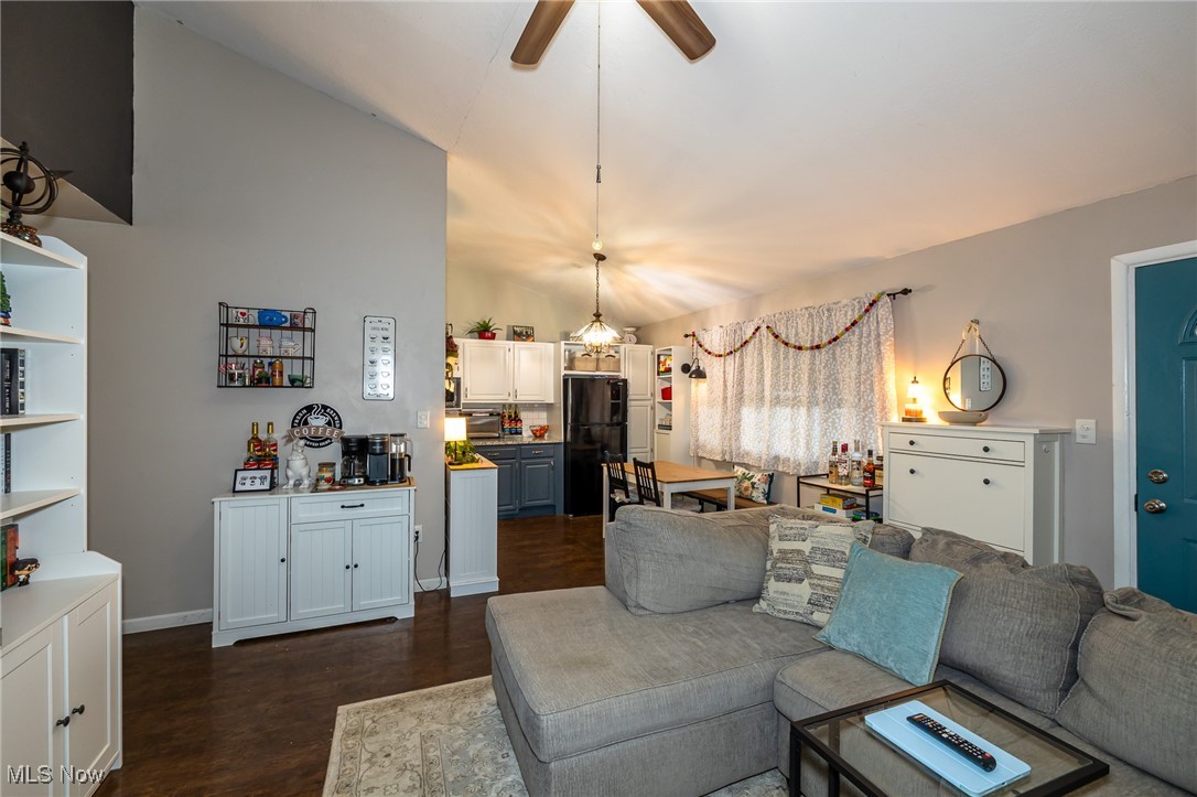 Riveroaks Terrace Condo - Residential