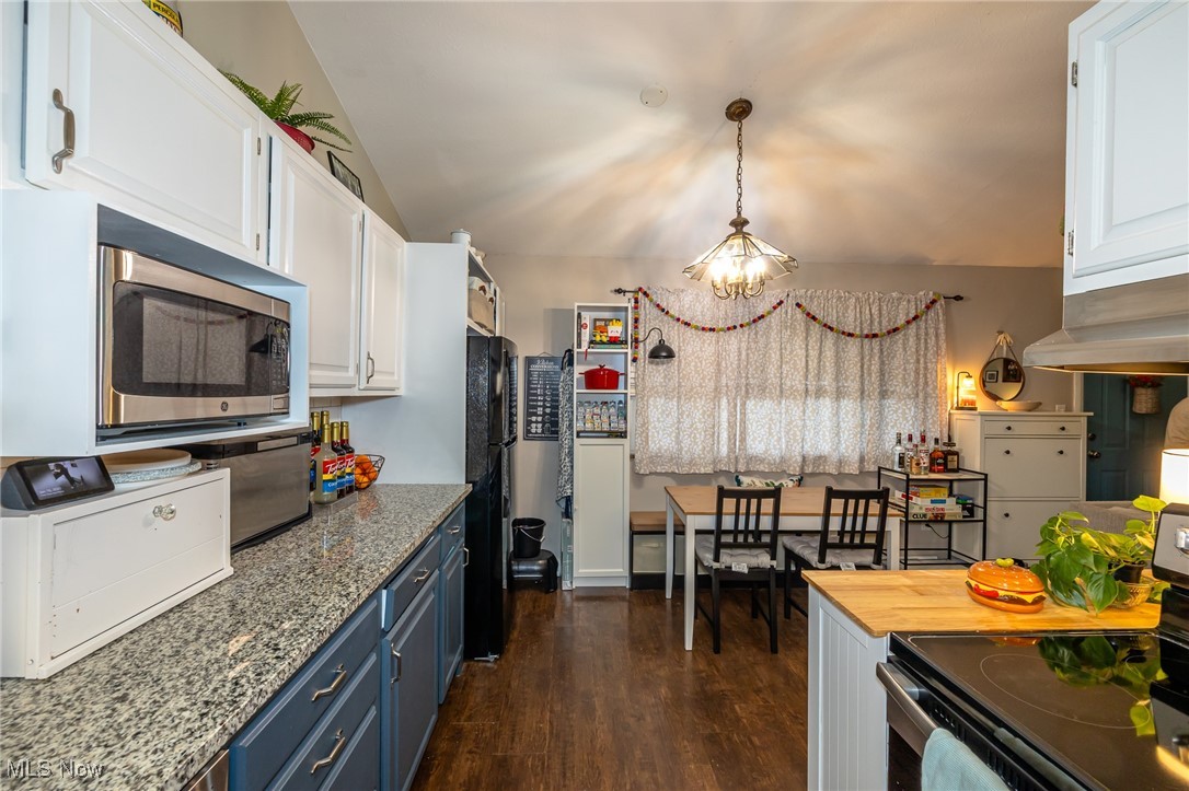 Riveroaks Terrace Condo - Residential