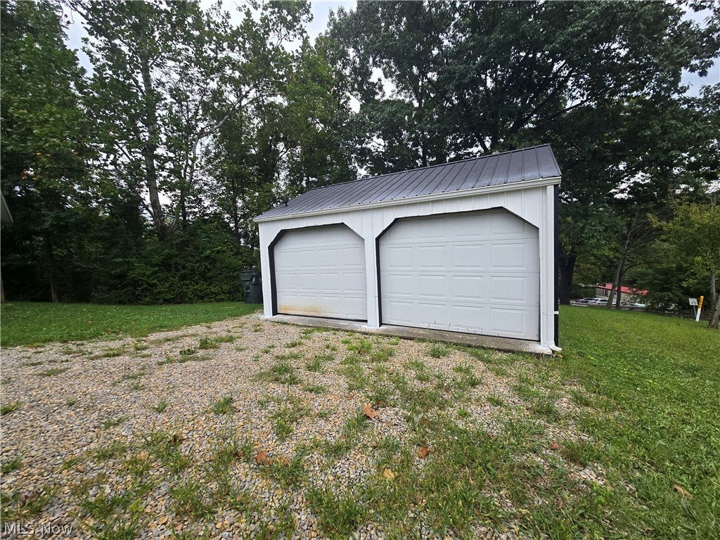 1225 Greenhouse Road