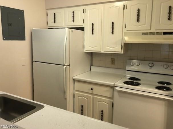 Royal Arms West - Residential Lease