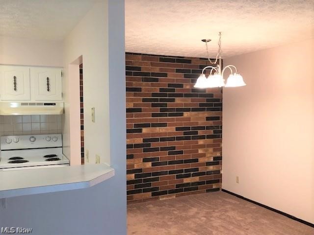 Royal Arms West - Residential Lease