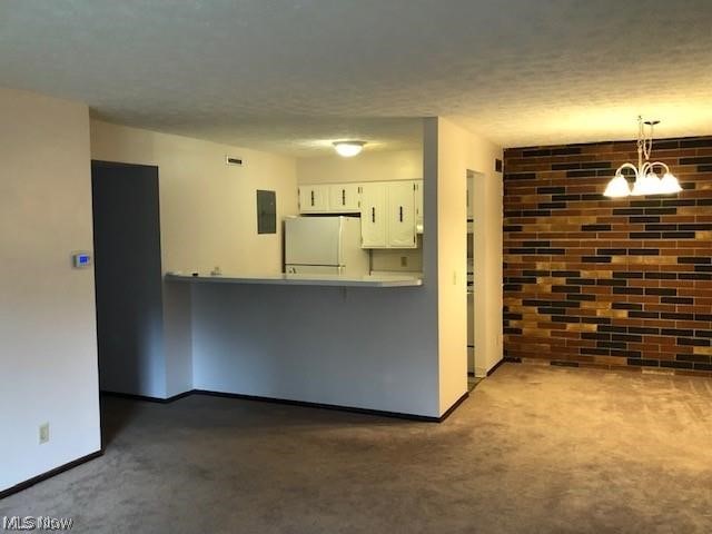 Royal Arms West - Residential Lease