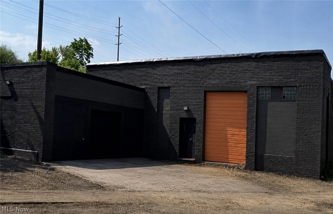 1766 E 133Rd St, East Cleveland, OH 44112