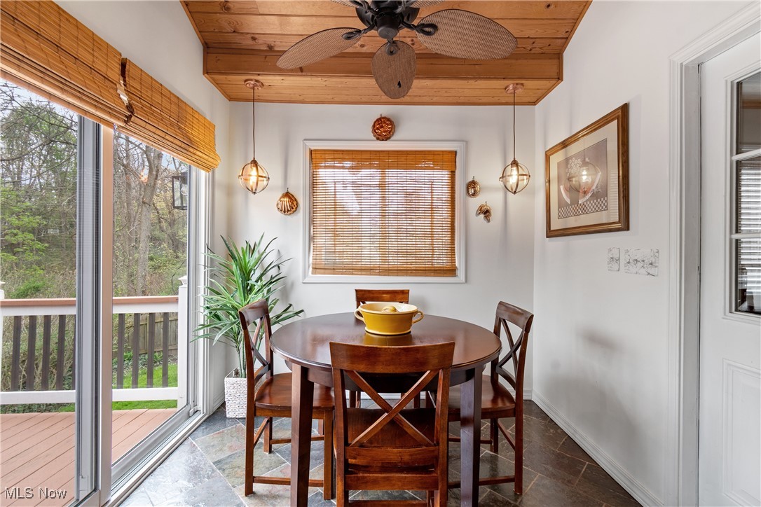 499 Sand Run Road, Akron, Ohio image 18