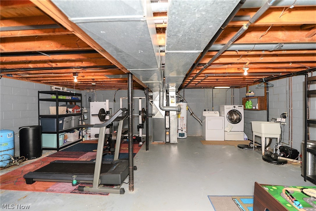 Cloverleaf West - Residential