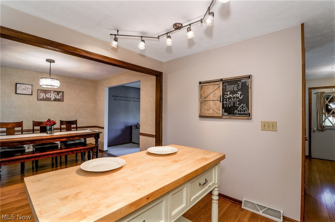 Cloverleaf West - Residential