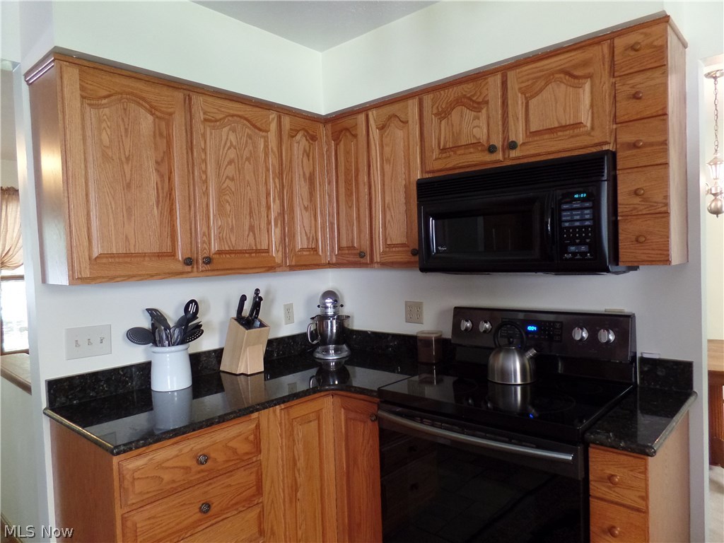 Center Gate Mills 02 - Residential