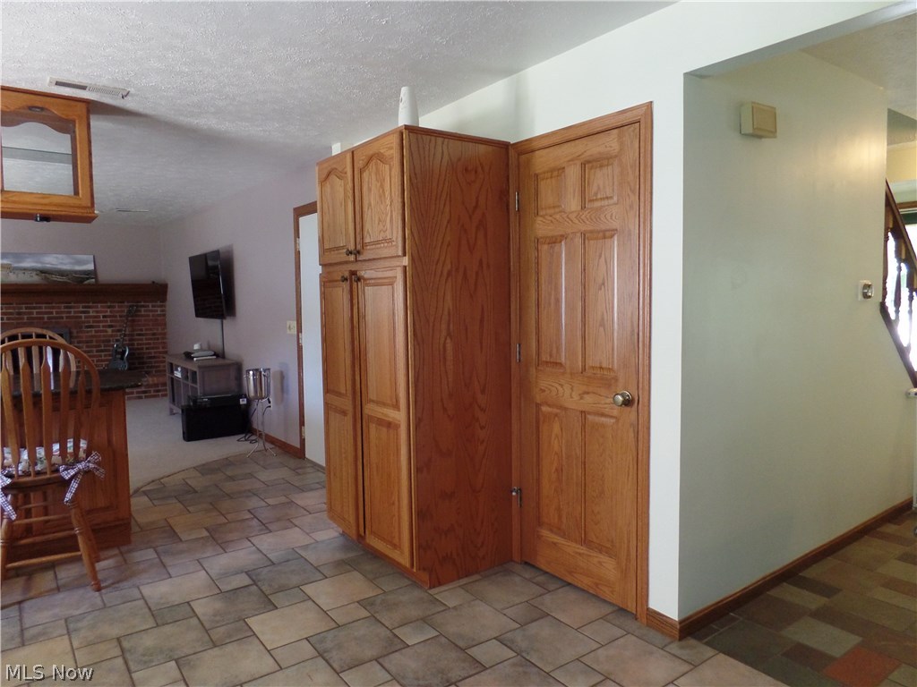 Center Gate Mills 02 - Residential