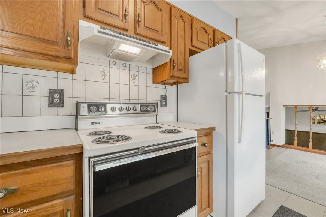 36948 S Lake Shore Boulevard, Eastlake, Ohio image 11