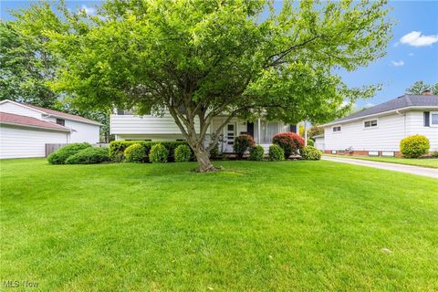36948 S Lake Shore Boulevard, Eastlake, OH 44095 - MLS#: 5125600