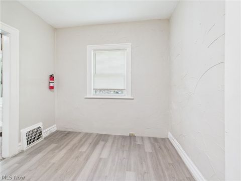 Tiny photo for 535 Gage Street, Akron, OH 44311 (MLS # 5203217)