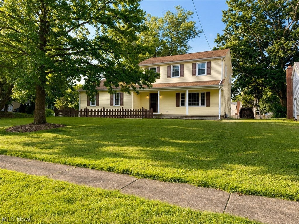 707 Oakridge Drive