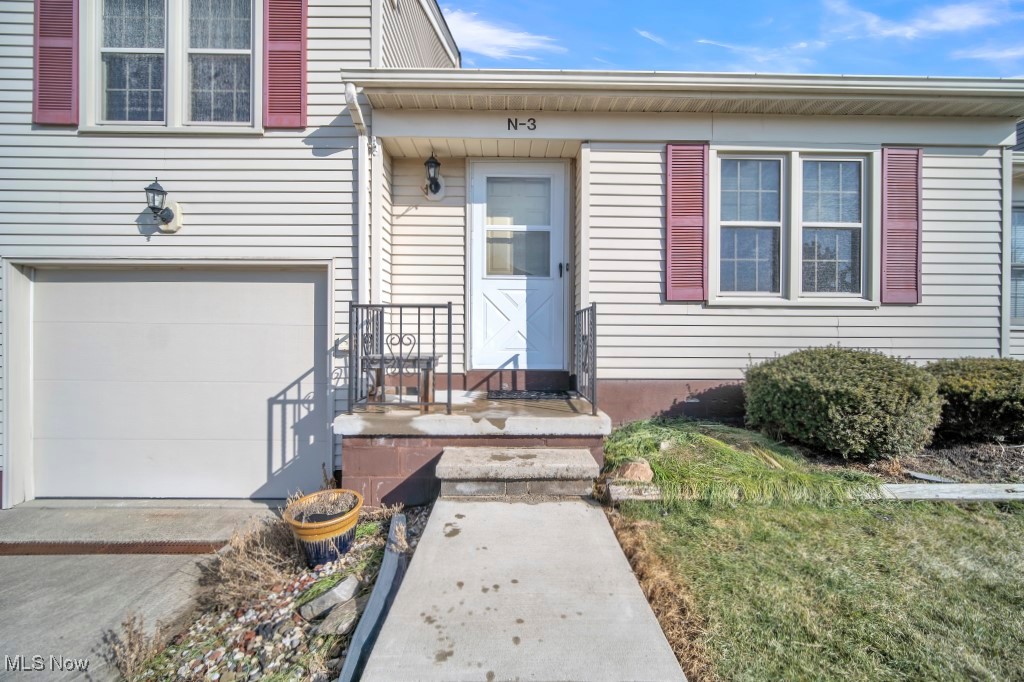 5279 Creekside Boulevard #N3, Brunswick, Ohio image 2