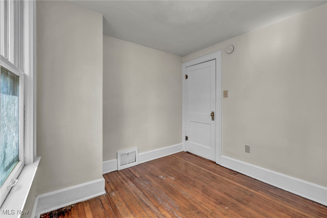 577 Eastland Avenue, Akron, Ohio image 28