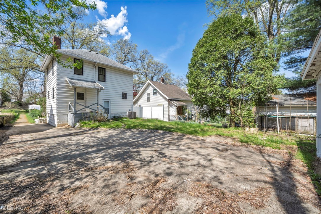 577 Eastland Avenue, Akron, Ohio image 36