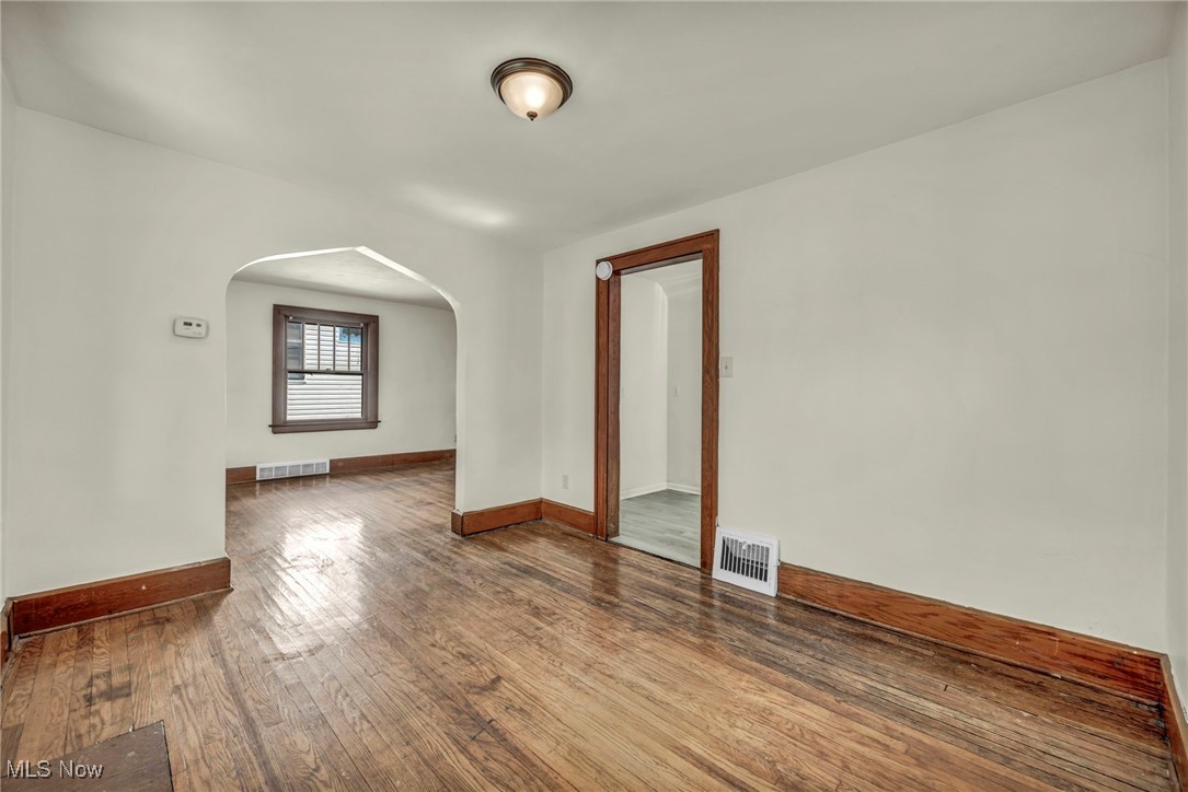 577 Eastland Avenue, Akron, Ohio image 13