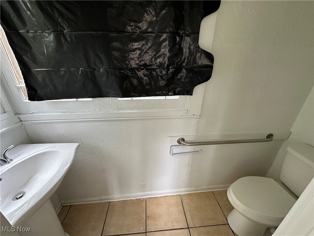 City/Youngstown - Residential Lease