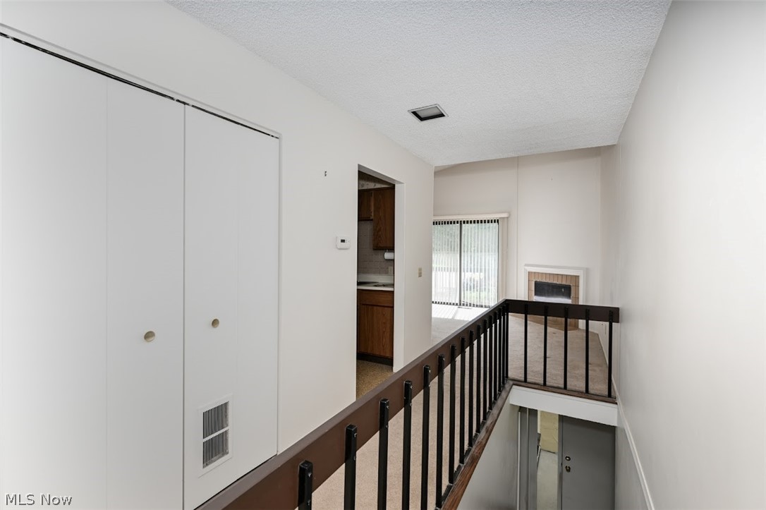 Hampton Ridge Condo - Residential