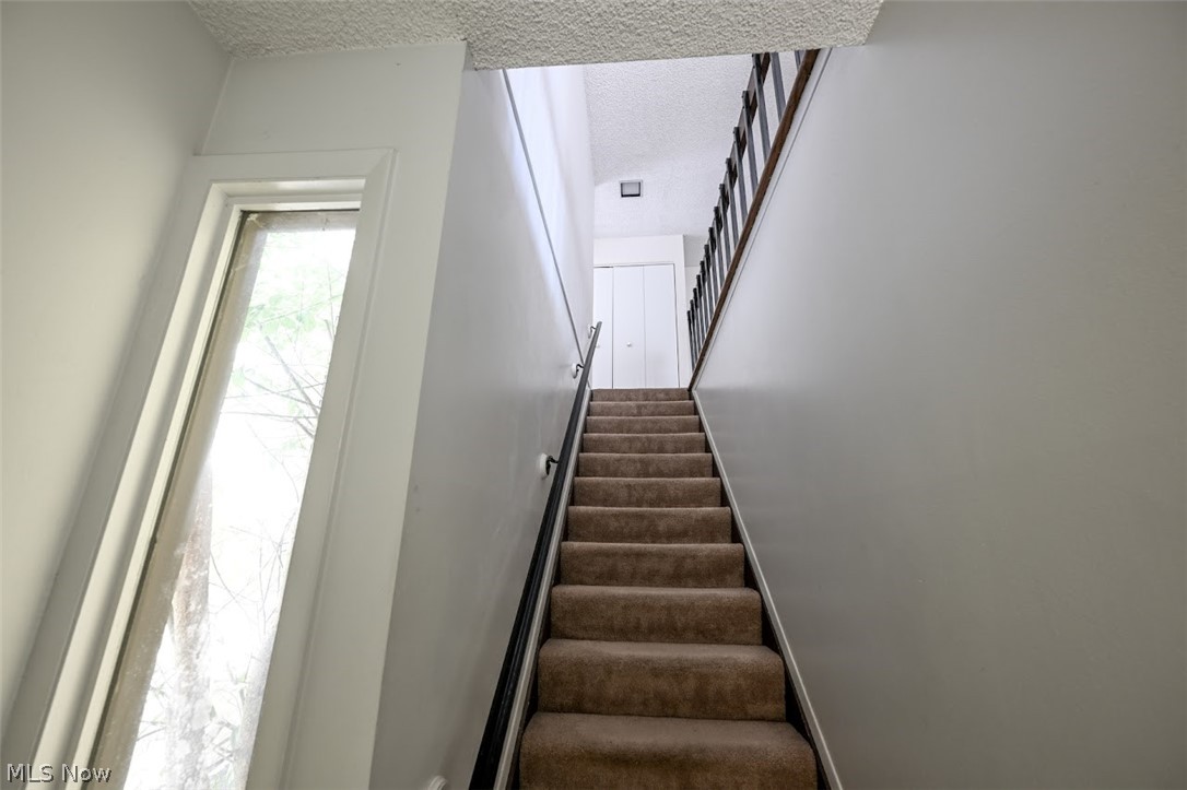 Hampton Ridge Condo - Residential