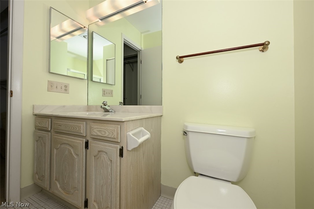 Hampton Ridge Condo - Residential